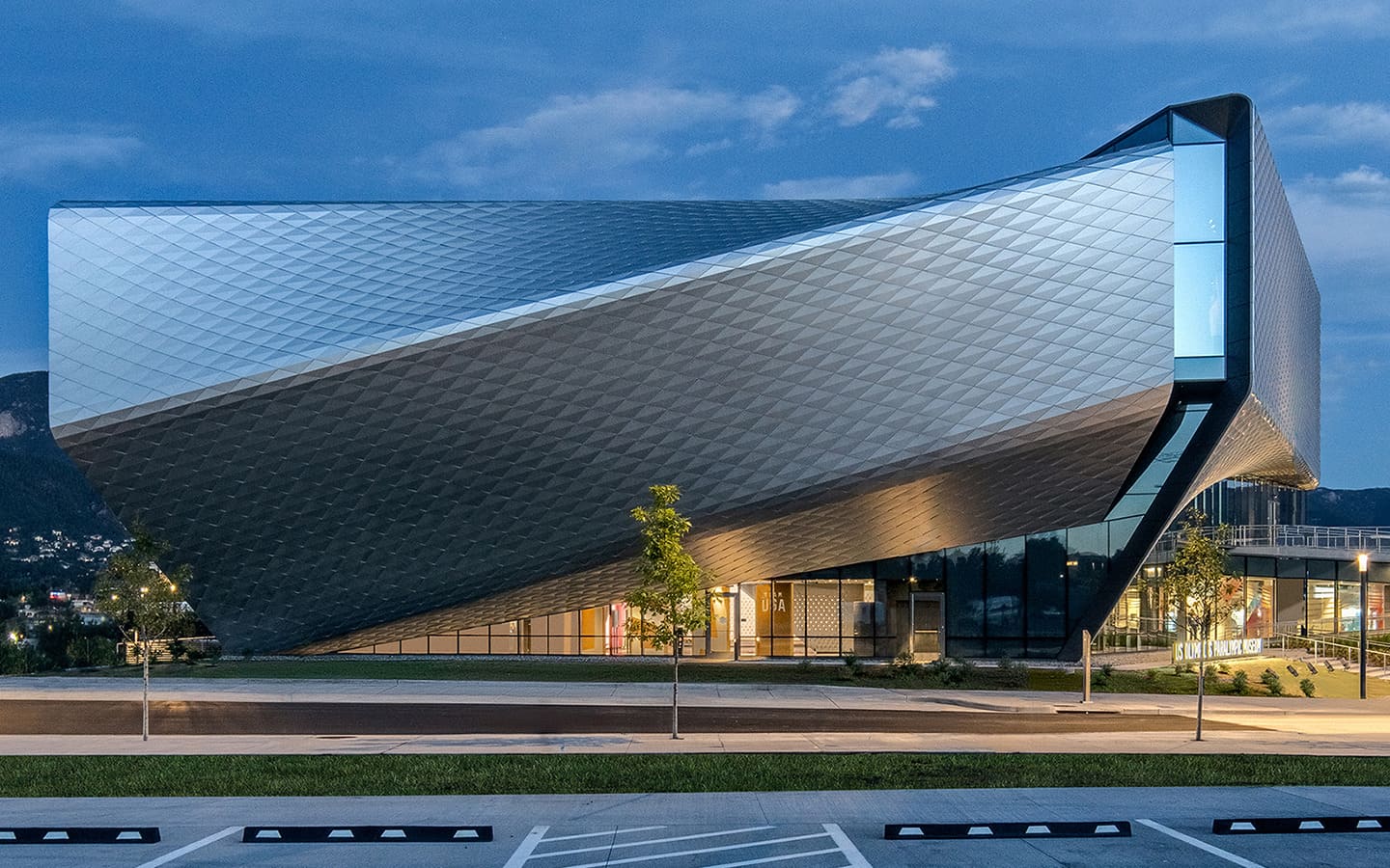 Thiết kế kiến trúc bảo tàng