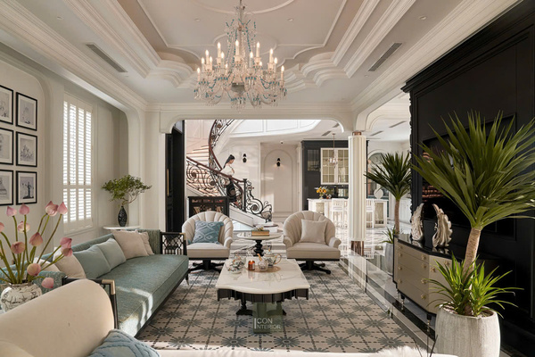 Biệt thự Indochine kết hợp đèn chùm hơi hướng cổ điển