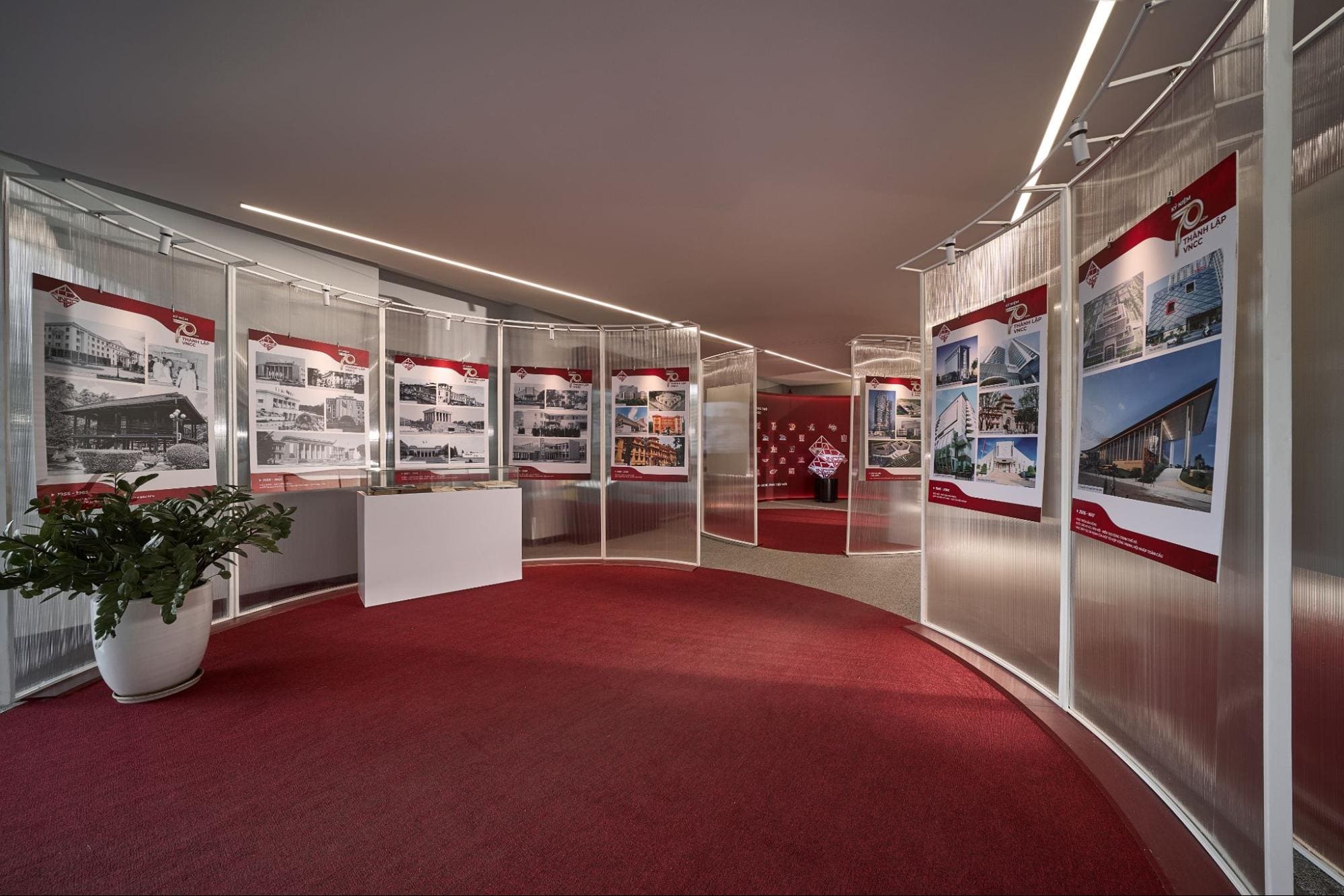 Không gian triển lãm 