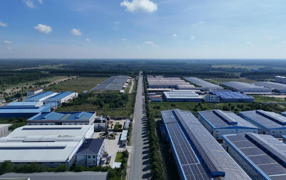 Cụm nhà xưởng tiêu chuẩn với hành lang cây xanh